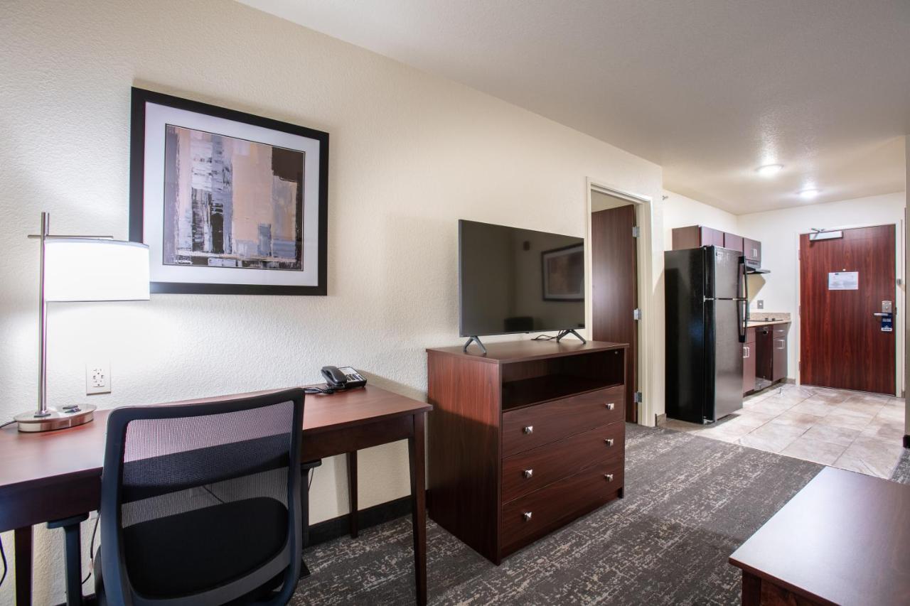 Cobblestone Inn & Suites - Pine Bluffs Ngoại thất bức ảnh
