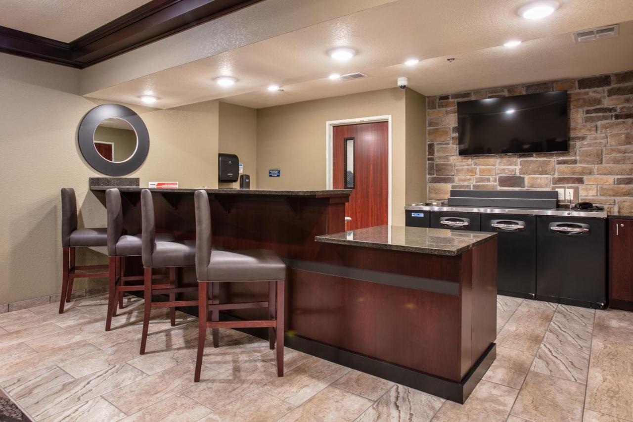 Cobblestone Inn & Suites - Pine Bluffs Ngoại thất bức ảnh