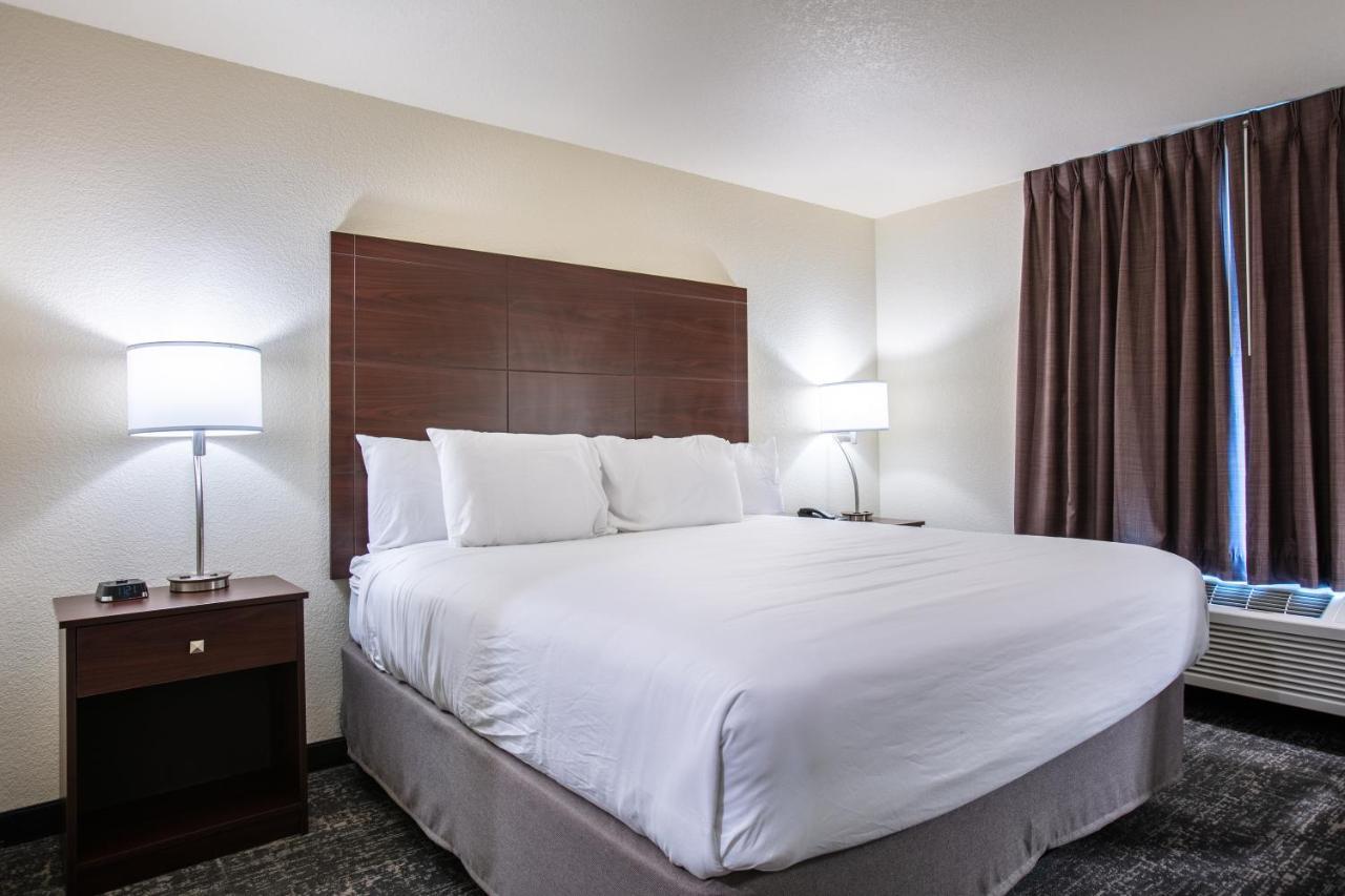 Cobblestone Inn & Suites - Pine Bluffs Ngoại thất bức ảnh