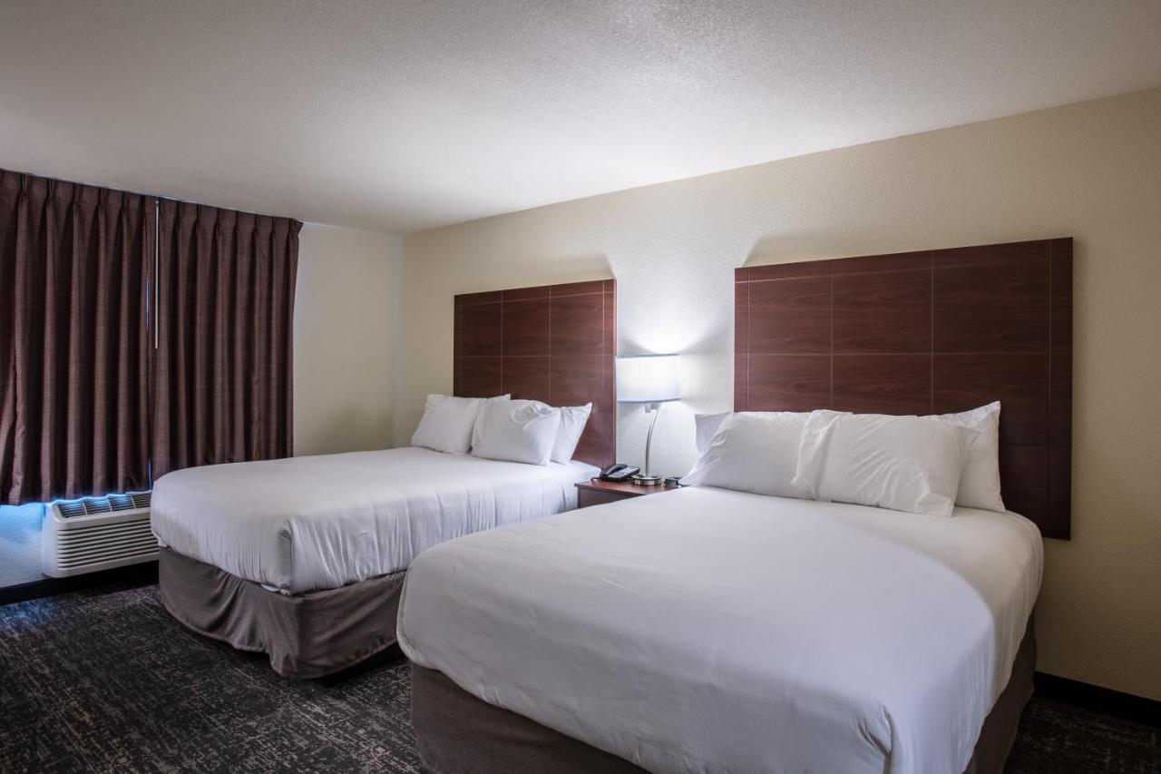 Cobblestone Inn & Suites - Pine Bluffs Ngoại thất bức ảnh